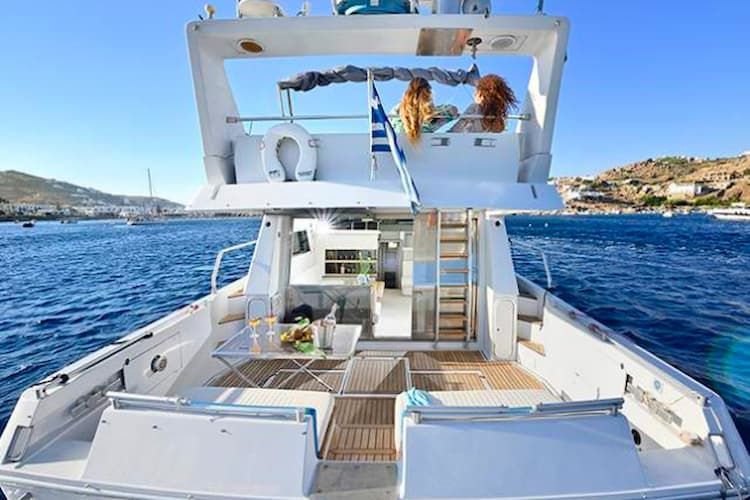 day yacht rental, day cruise, day cruise Mykonos, private yacht