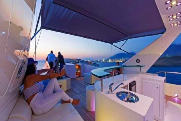 superyacht Mykonos, yacht party Mykonos, luxury yacht event