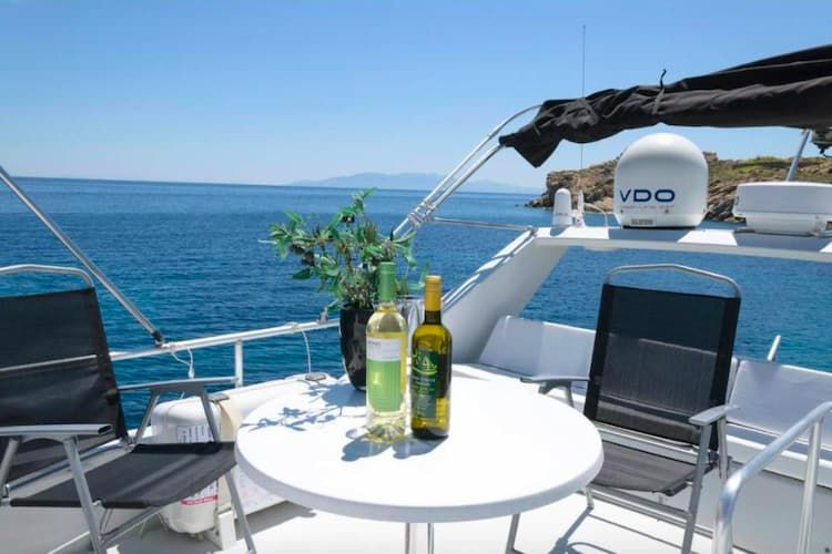 day yacht rentals Mykonos, Mykonos yachting, private yacht