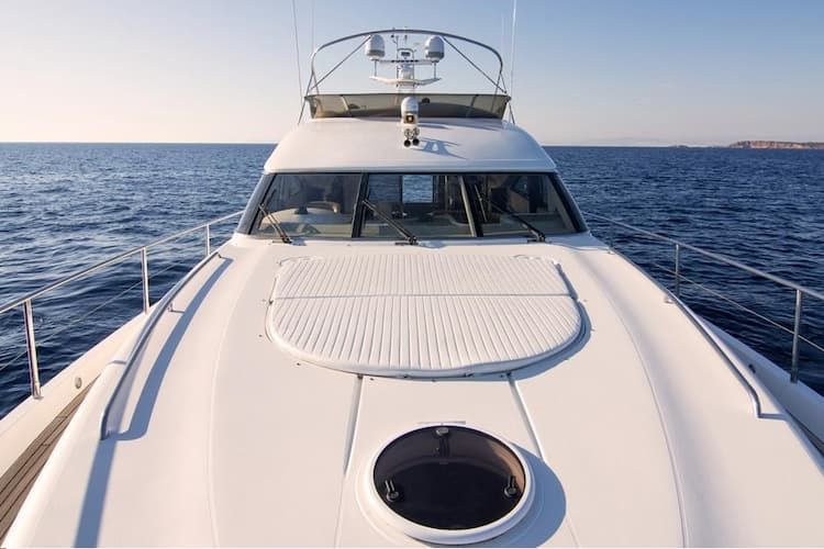 luxury yacht rental Mykonos, day yacht rental Mykonos, luxury yachting