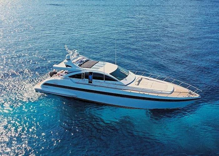 Motor Yachts, Yacht Charter Cyclades