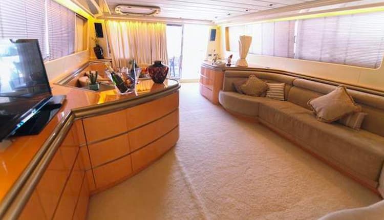 Mykonos yacht charter, day yacht charter Mykonos